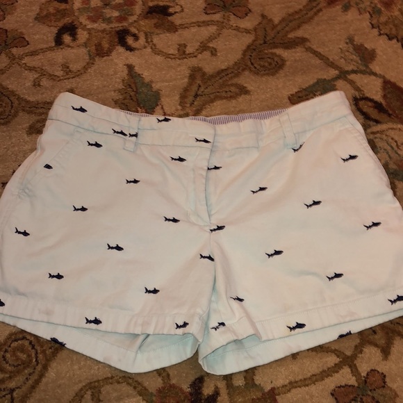 British Khaki Pants - British Khaki Embroidered Shark Shorts Size 8
